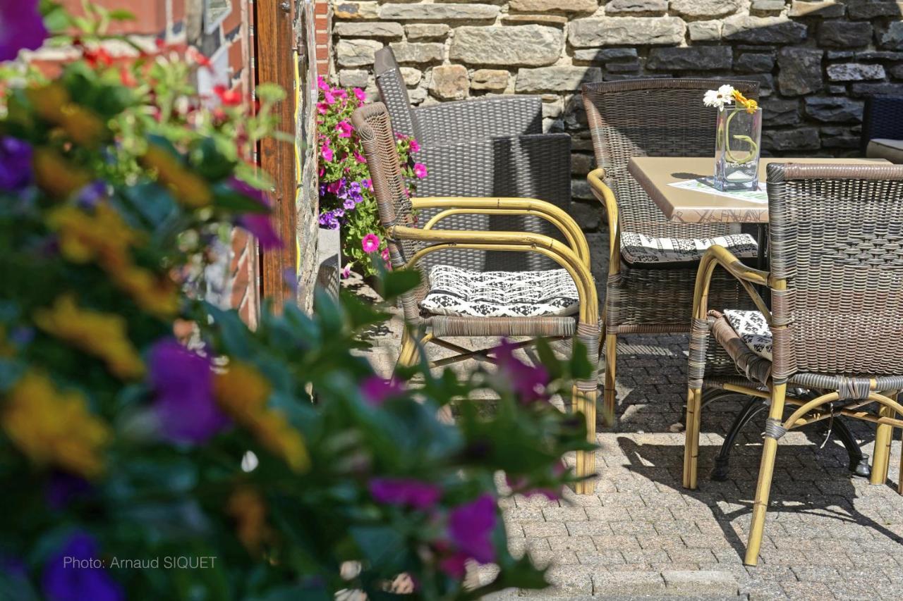 Ferme St Martin Bed & Breakfast Manhay ภายนอก รูปภาพ